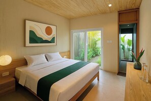 Quarto casal luxo, vista para o jardim | Cortinas blackout, quartos à prova de som, ferros/tábuas de passar roupa
