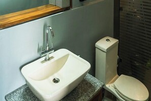 Room - BluSalzz Escapade, Lansdowne - Uttarakhand (Lansdowne)