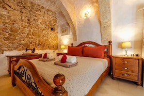 1 chambre, bureau, Wi-Fi, draps fournis