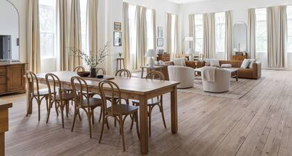 Salt Creek Atelier, a luxuriously cozy loft in downtown Ashland NE.