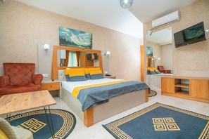 Room - 216 Comfort Inn Suite (Istanbul)