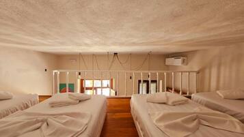 3 bedrooms, iron/ironing board, travel crib, free WiFi