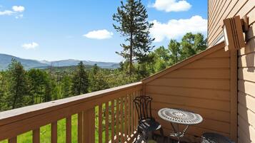 Studio (3 Bedrooms) | Exterior