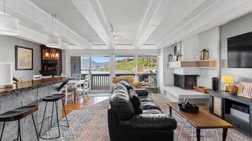 Apartment (3 Bedrooms) | Depan hartanah