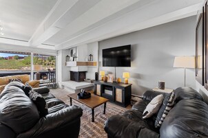 Apartment (3 Bedrooms) | Exterior