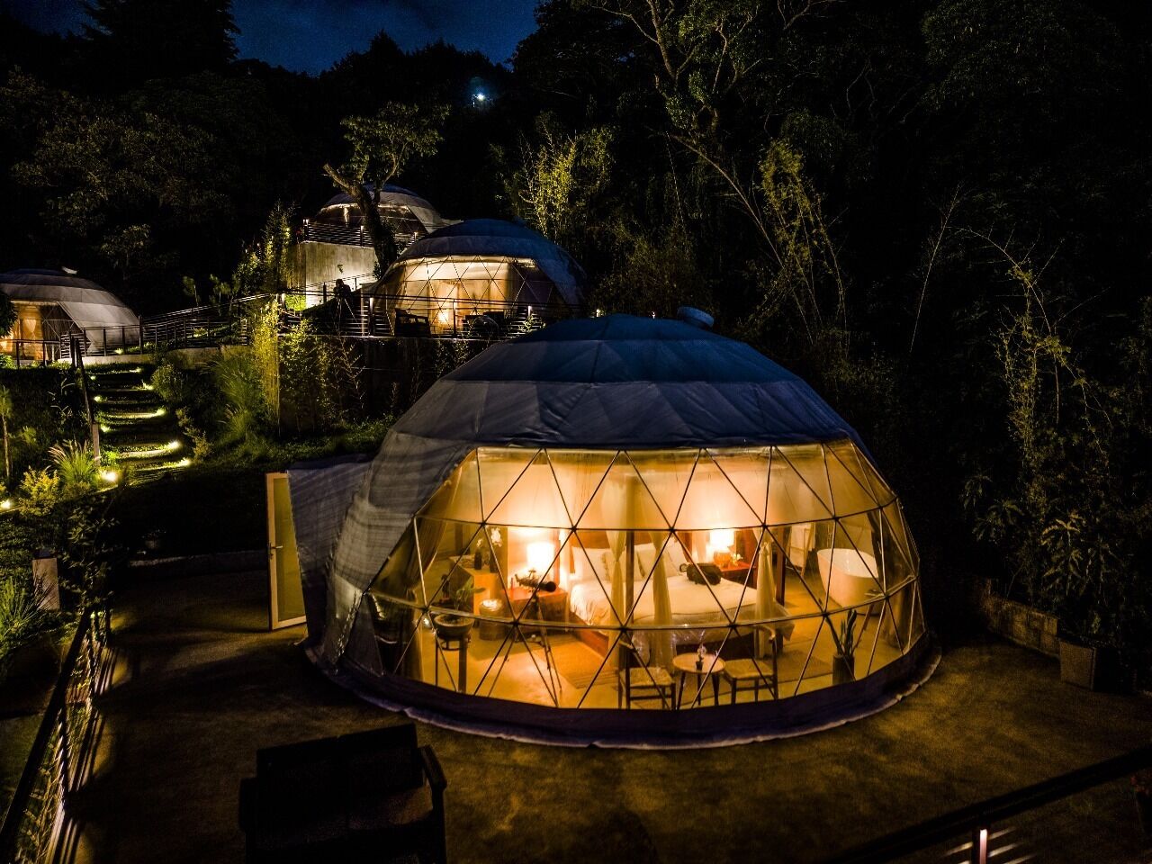 Domo estándar | Premium bedding, in-room safe, free WiFi, bed sheets