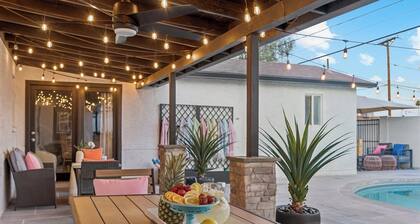 Cactus Bloom Villa - Spacious 5BR near Old Town Scottsdale with Private Pool