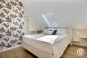 1 dormitorio, tabla de planchar con plancha, wifi gratis y ropa de cama