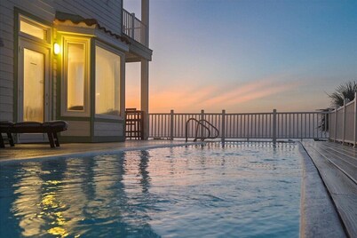 Oceanfront Flagler - Pool, Billiards, Pet-Friendly