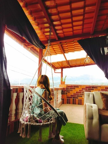 Incredible apartment with private cinema (pet friendly)