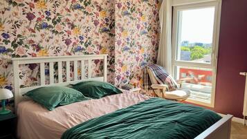 1 chambre, fer et planche Ă repasser, Wi-Fi, draps fournis