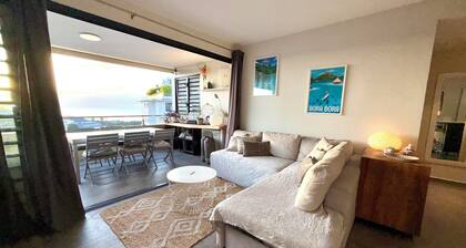 Maeva's Sky - piscine, salle de sport, entrée de Papeete