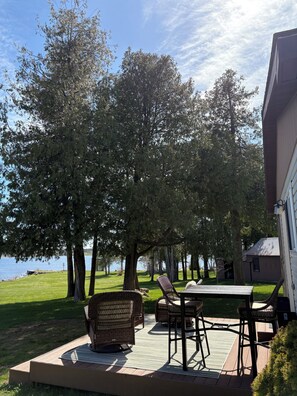 تناول الطعام بالخارج