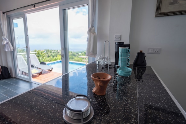Villa de lujo, vista a la montaña | Terraza o patio
