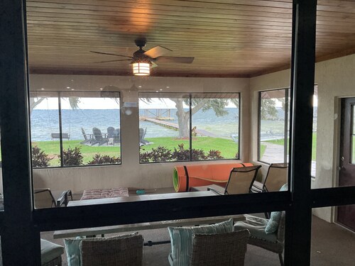 4-bedroom house with WiFi in amazing Lake Placid with dock, boat slip available