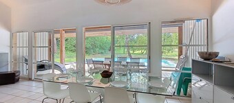 Moliets House for 8 people with private swimming pool near the ocean.