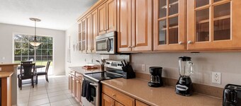 Remote Oasis | WiFi  Workspace  Near River!