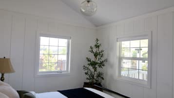 2 quartos, berço de viagem, Wi-Fi de cortesia, roupa de cama