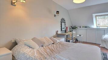 5 chambres, fer et planche Ă repasser, Wi-Fi gratuit, draps fournis
