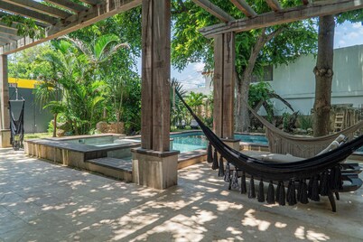 Project 52 - Amazing 5 BR house