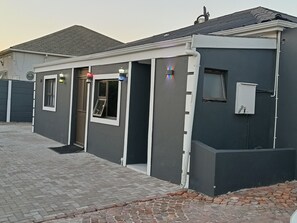 Front of property - Spring forth guest house  (Cape Town)