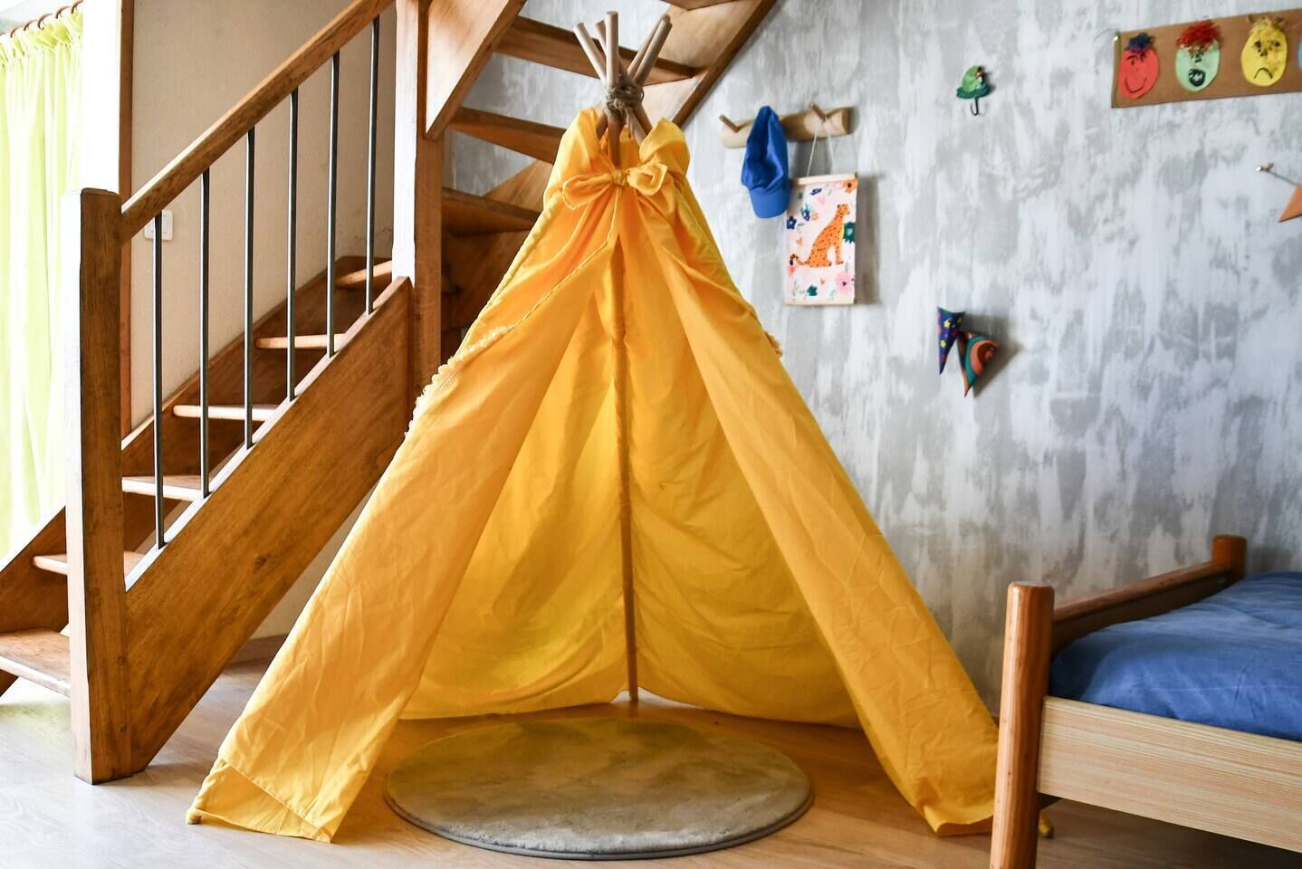 3 bedrooms, travel crib, WiFi, bed sheets