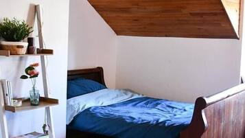 3 chambres, lit parapluie, Wi-Fi, draps fournis