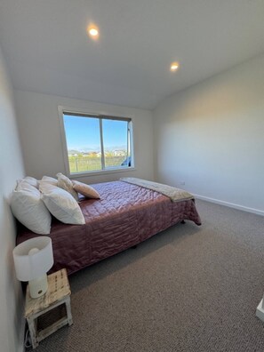 3 Schlafzimmer, Bügeleisen/Bügelbrett, WLAN, Bettwäsche