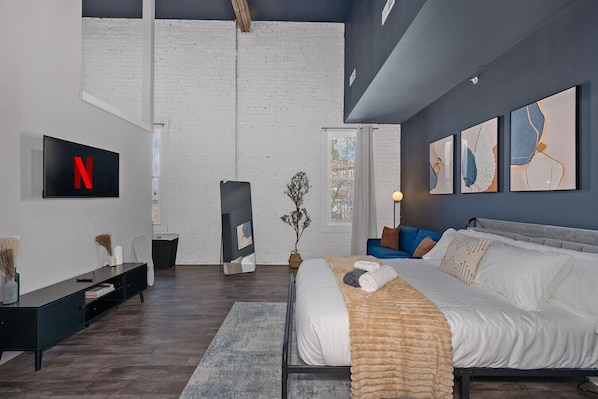 1 soverom, strykejern/-brett, wi-fi og sengetøy