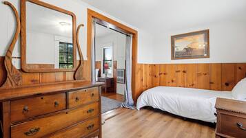 1 bedroom, WiFi (free)