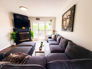 TV