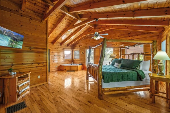 2 bedrooms, iron/ironing board, travel crib, free WiFi