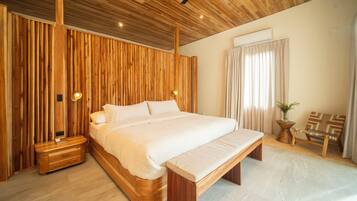 6 bedrooms, travel crib, free WiFi, bed sheets