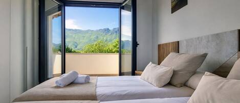 3 Schlafzimmer, Bügeleisen/Bügelbrett, Reisekinderbett, kostenloses WLAN