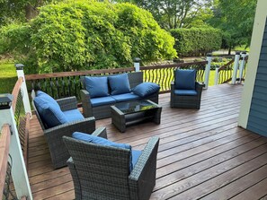 Terrace/patio - Charming Victorian Estate with AC, WiFi with water views in East Boothbay (Boothbay)