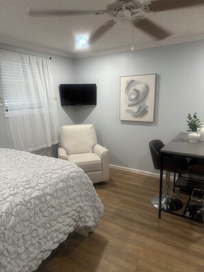 1 bedroom, iron/ironing board, WiFi, bed sheets