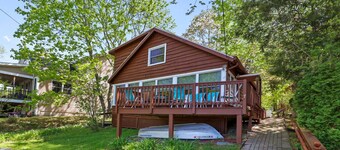 Grandma's Cottage on The Bowl