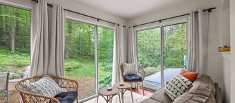 Lofted Hideaway on Pixley Hill