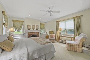 5 Schlafzimmer, Bügeleisen/Bügelbrett, Reisekinderbett, WLAN
