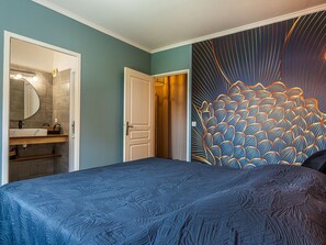 3 bedrooms, Internet