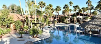 Hacienda Monarcas Resort
