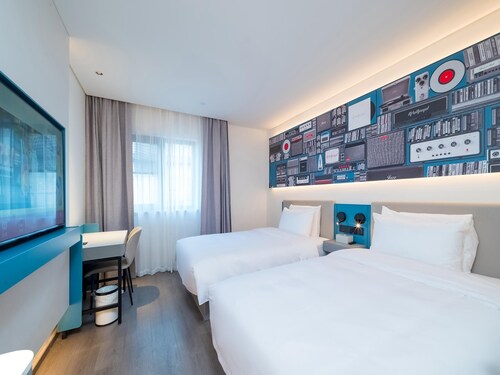 Ibis Hotel