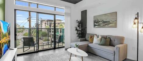 Televisio, työhuone