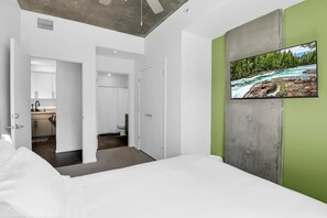 2 dormitorios, tabla de planchar con plancha, wifi y ropa de cama