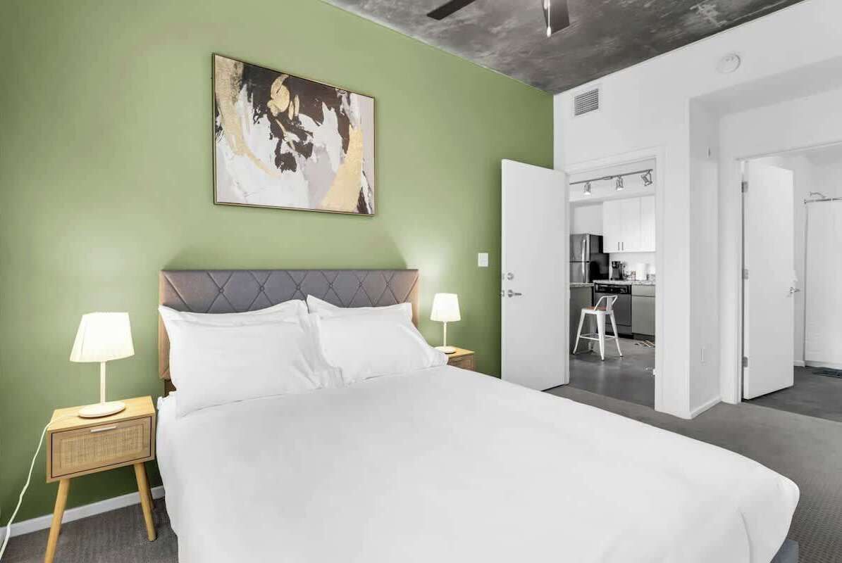 2 soverom, strykejern/-brett, wi-fi og sengetøy