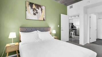 2 soverom, strykejern/-brett, wi-fi og sengetøy