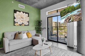 Télévision, espaces bureaux