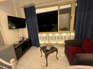 Superior Double or Twin Room, Patio, Mountain View | View from room - Triangle Pyramids Boutique  (Giza)