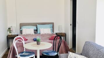 1 bedroom, iron/ironing board, free WiFi, bed sheets