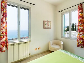 2 bedrooms, internet